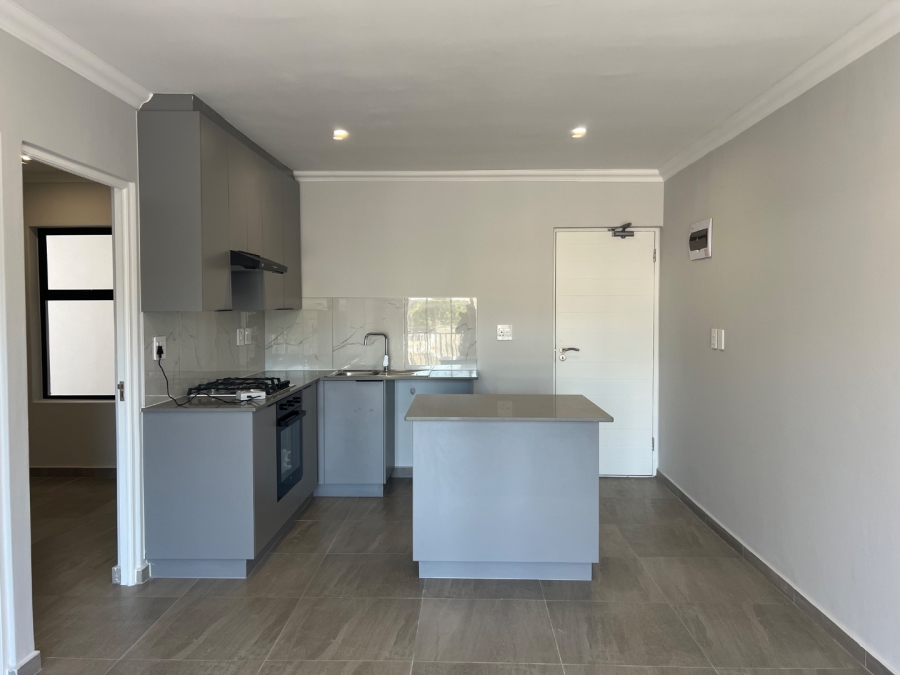 2 Bedroom Property for Sale in Table View Western Cape